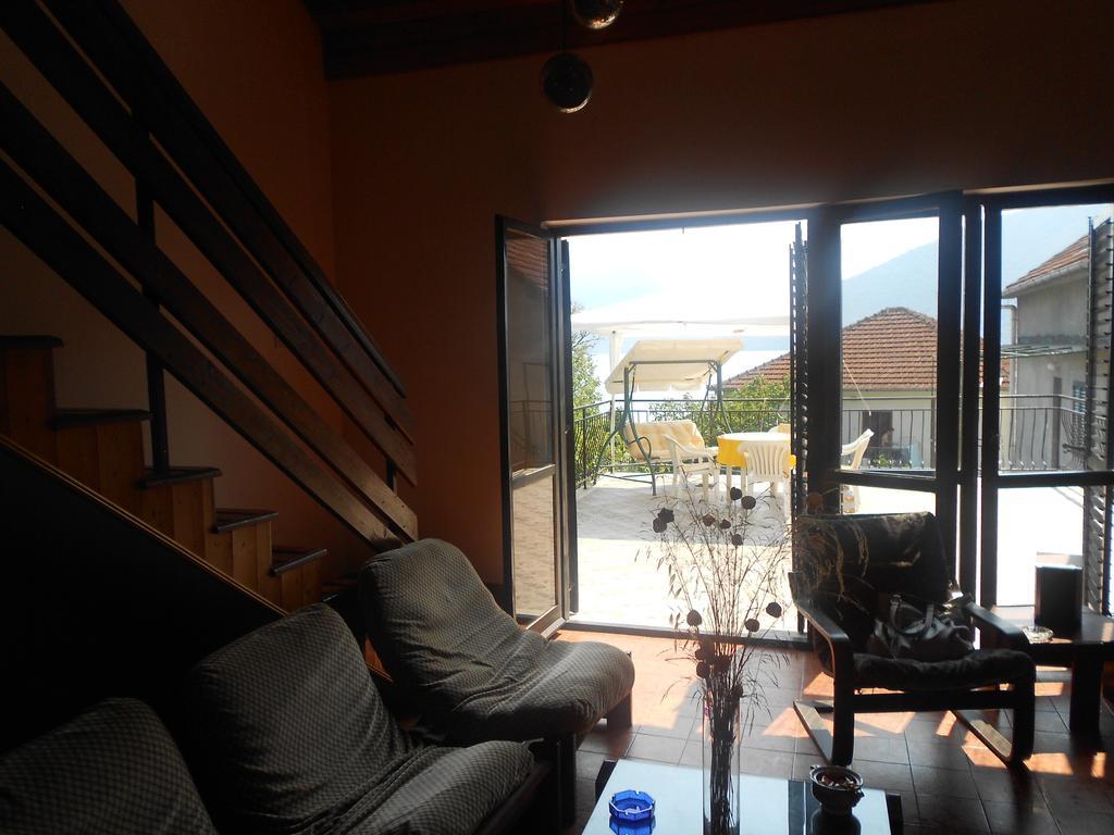 Holiday Home Bokokotorski Zaliv Exterior foto